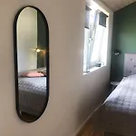 Villa 170 M2 Stort Hus Taet Pa Centrum, Mch Og Boxen *