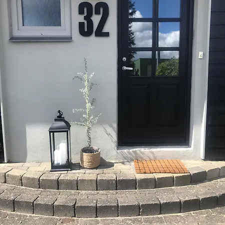 Villa 170 M2 Stort Hus Taet Pa Centrum, Mch Og Boxen Herning