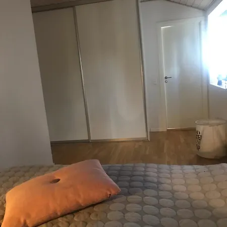 170 M2 Stort Hus Taet Pa Centrum, Mch Og Boxen