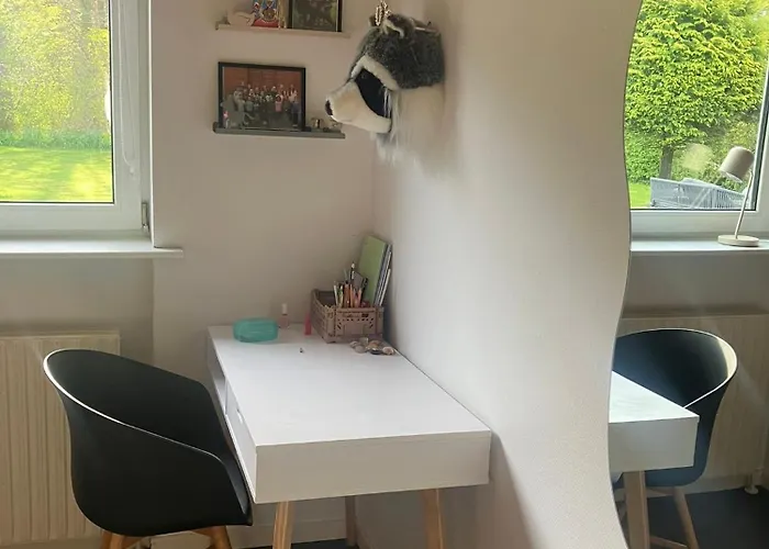 Villa 170 M2 Stort Hus Taet Pa Centrum, Mch Og Boxen Herning